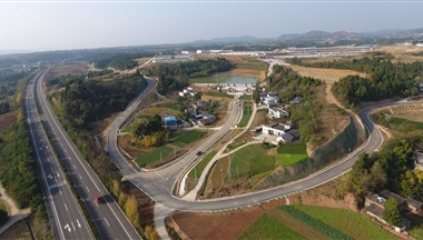 【川觀新(xin)聞】站高(gao)謀遠(yuǎn)：做中(zhong)國(guo)高(gao)端食品(pin)的(de)領(ling)導(dao)者&mdash;&mdash;鐵騎